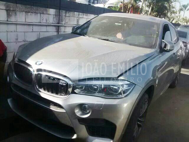 LOTE 002   -   BMW X6 4.4 M 4X4 COUPÉ V8 2017