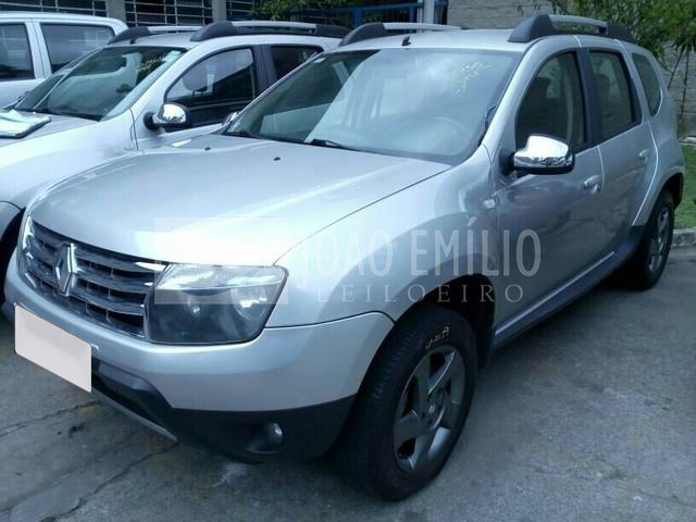 LOTE 033   -    Renault Duster 2.0 16V Dynamique 2016