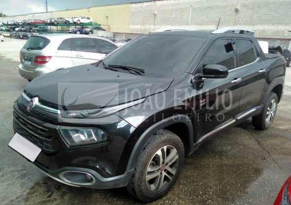 LOTE 030 -  Fiat Toro Volcano 2.0 diesel AT9 4x4 2017