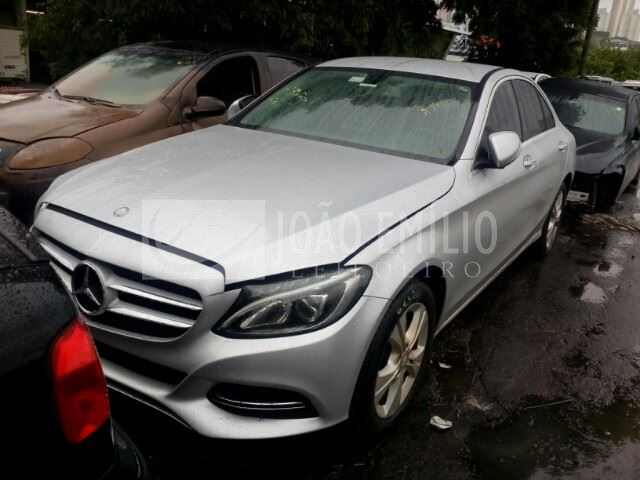 LOTE 033  -   Mercedes-Benz C 180 Exclusive 1.6 2014