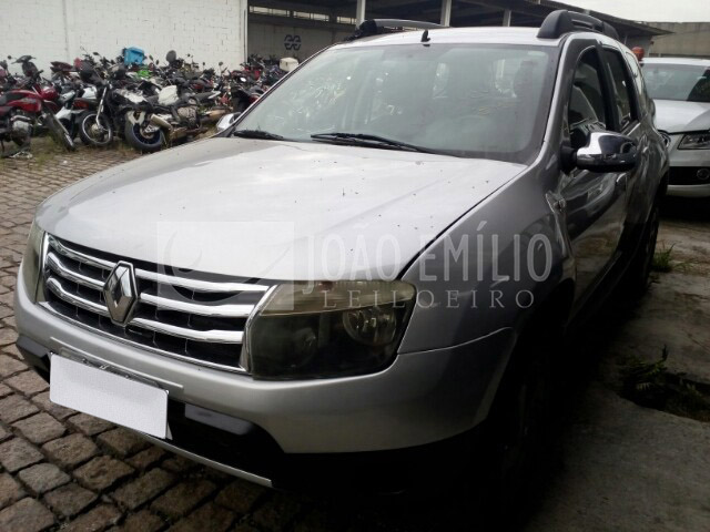 LOTE 032   -   Renault Duster 2.0 16V Dynamique 2016