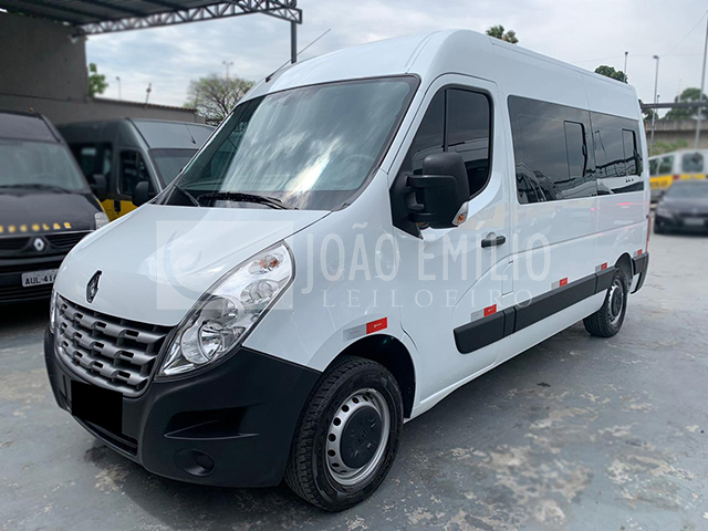 LOTE 011   -  Renault MASTER 16 LUGARES L2H2 2019