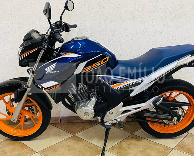 Lote 012 - Honda cb 250 twister 2020