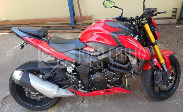 Lote 011 - SUZUKI GSX-S750A 2018