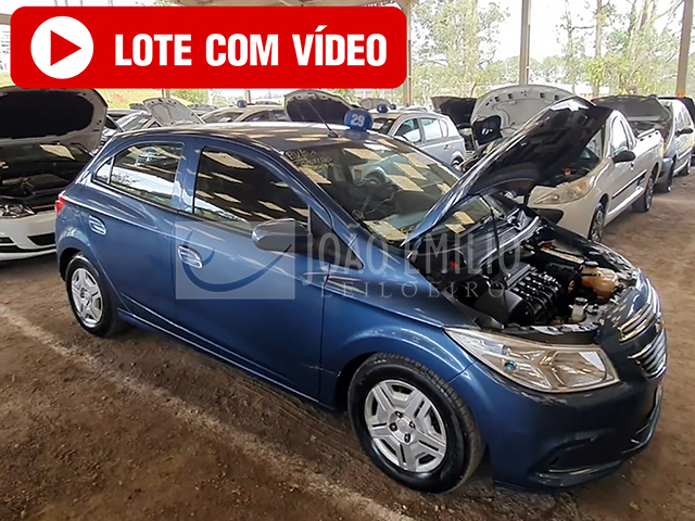 LOTE 013 - Chevrolet ONIX LTZ 1.4 8V FlexPower 2015