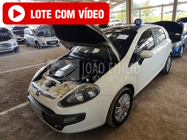 LOTE 014 - Fiat Punto Essence SP 1.6 Flex 16V 5p 2016