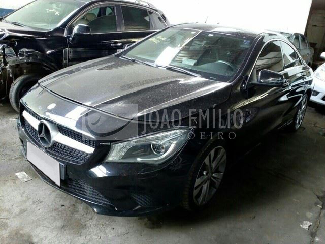 LOTE 033 - Mercedez-Benz C 250 Sport 2017