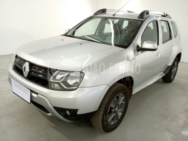 LOTE 035 - Renault Duster  2.0 16V Dynamique 2016