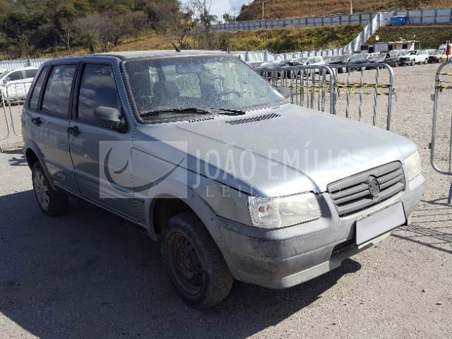 LOTE 002 - Fiat Uno Mille Fire Economy Way 1.0 2010