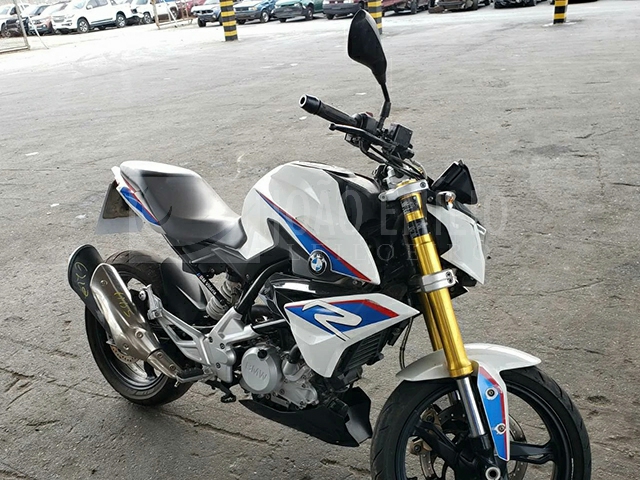 Lote 002 - BMW G 310 R 2018