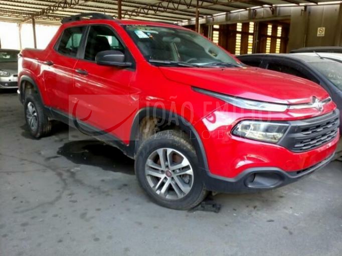 LOTE 018 - FIAT TORO VOLCANO AT9 2.0 2019