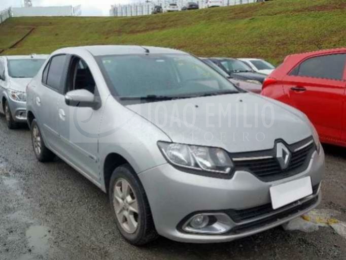 LOTE 005 - RENAULT LOGAN DYNAMIQUE 1.6 FLEX 16/17