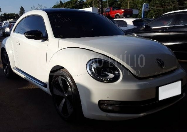 LOTE 035 - VOLKSWAGEN FUSCA DSG 2.0 16V TSI TURBO GASOLINA 14/14