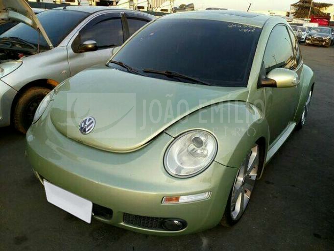 LOTE 036 - volkswagen NEW BEETLE 2.0 2010