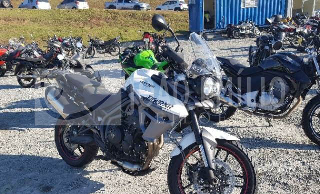 LOTE 004 - TRIUMPH TIGER 2018 