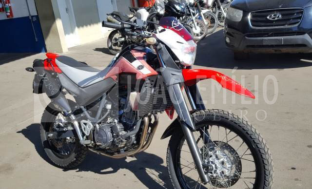 LOTE 008 - YAMAHA XT 660R 2014