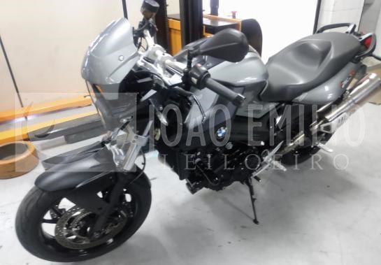 LOTE 011 - BMW - F 800 R 2011