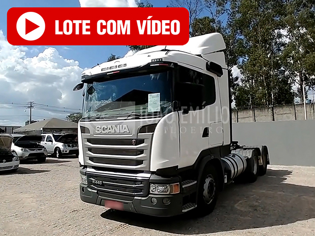 LOTE 004   -   Scania R 440 A6x4 2014