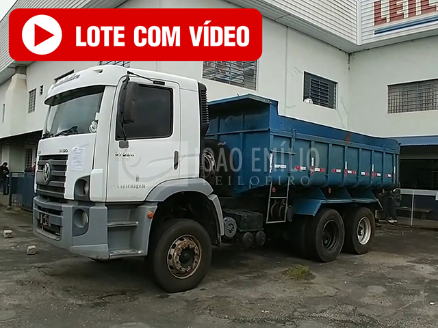 LOTE 005   -   VW CNC 6x4 Basculante 2010