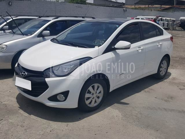 LOTE 035   -   HYUNDAI HB20S 1.6 2014