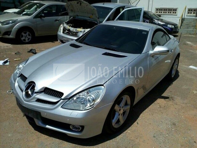 LOTE 038   -   Mercedes-Benz SLK 200 Kompressor 2011