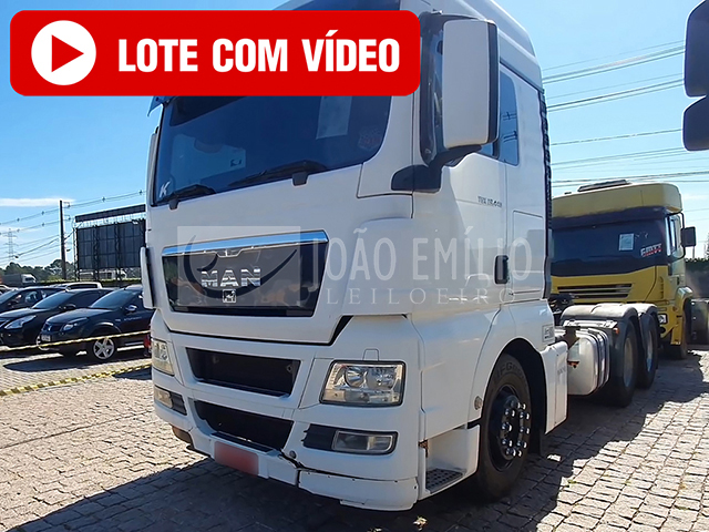 LOTE 002  -   Man TGX 29440 6x4 2013