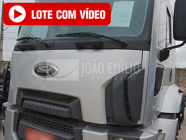 LOTE 007   -    Ford Cargo 1933 TL Cab Ext 2013