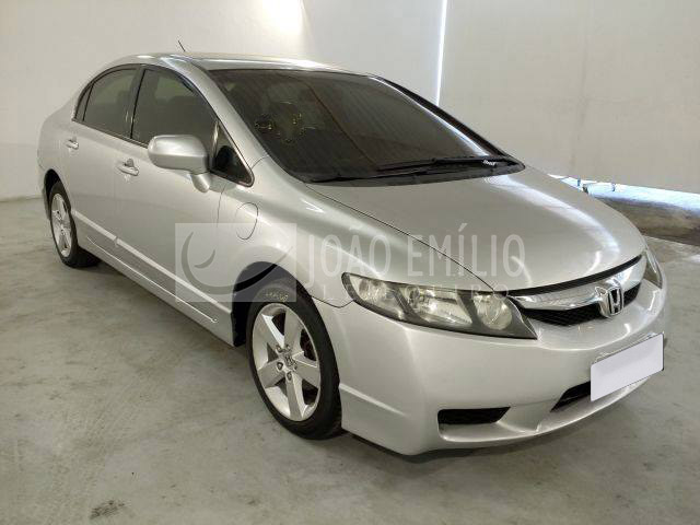 LOTE 032  -  HONDA CIVIC LXS 1.8 16V 2008