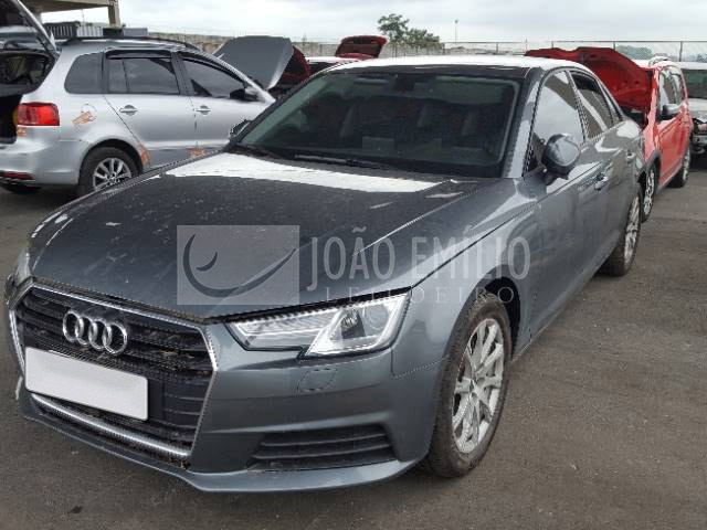 LOTE 001  -  AUDI A4 AMBIENTE 2017